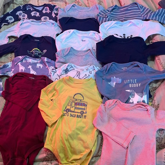 Boy Clothing Lot Carters Calvin Klein Bodysuits Joggers Sleepers 6 9 12 M 85 pcs - Picture 2 of 14
